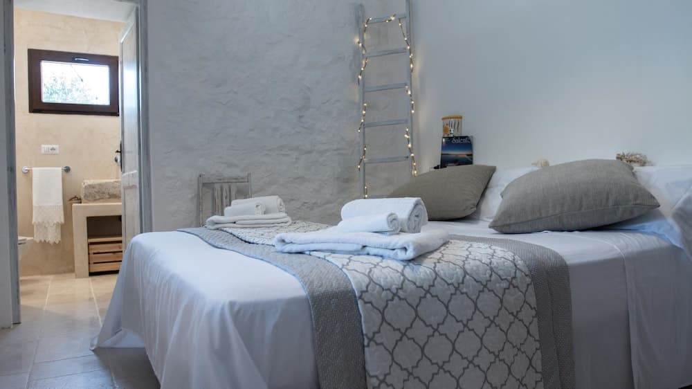 Albachiara Pool House