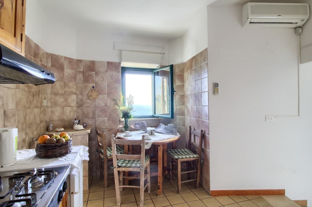 Trullo Ulivo Pool Complex