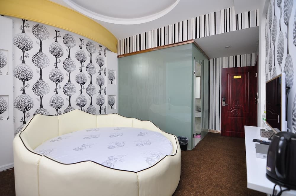 Zhaoxiangju Hotel Changshui Branch