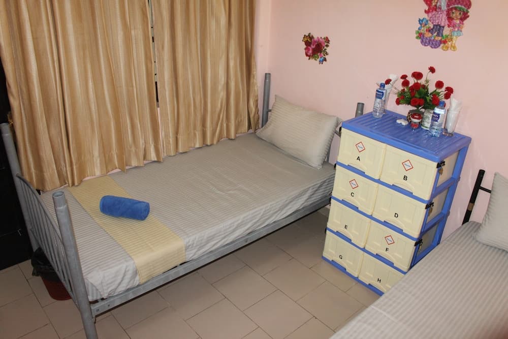 A4 Residence Colombo Airport - Hostel