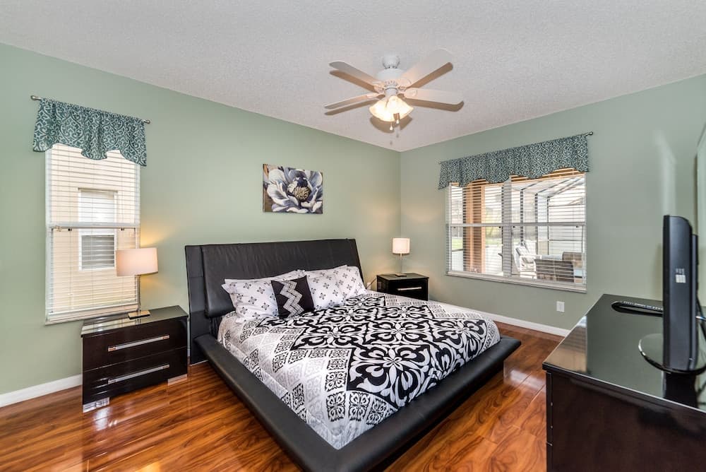 Emerald Island #2 - 7 Bed 5 Baths Villa