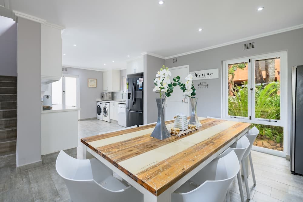 San Lameer Villa Rentals 2537