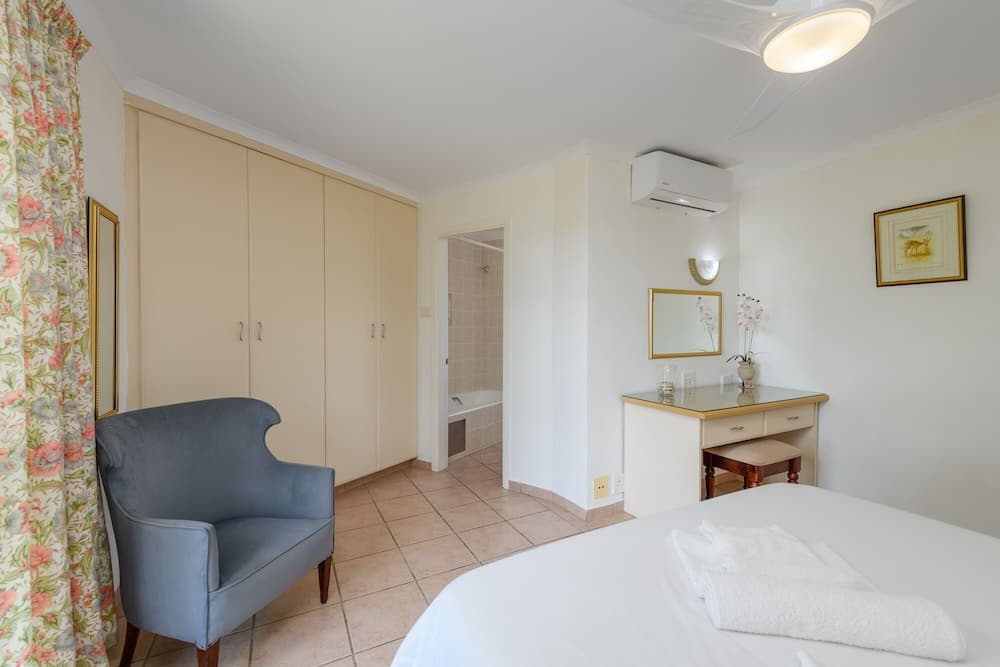 San Lameer Villa Rentals  Four Bedroom Superior 1930