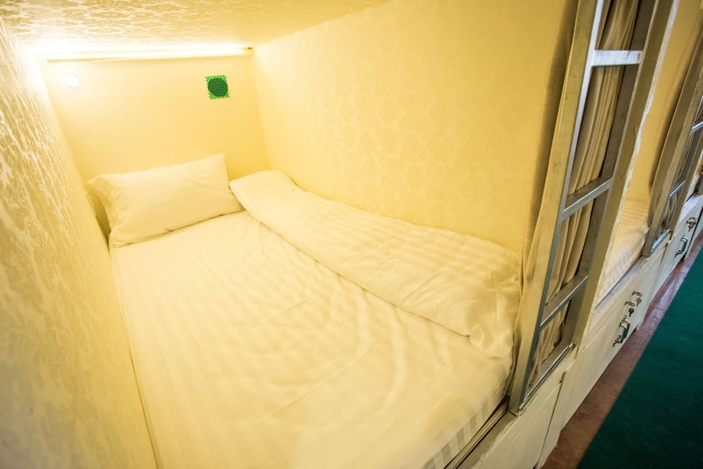 Green Box Hotel - Hostel