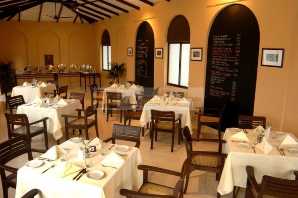 Heritage Dambulla Resort