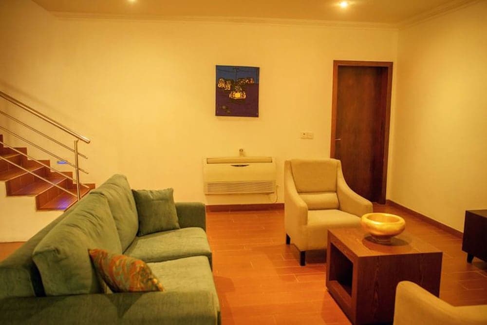 Gemini Place Apartments Oniru