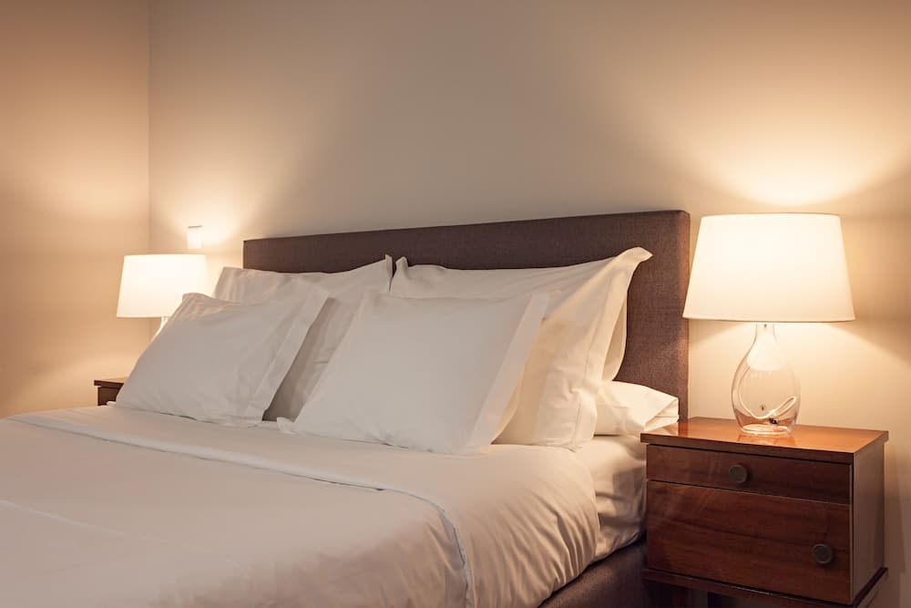 B The Guest Downtown