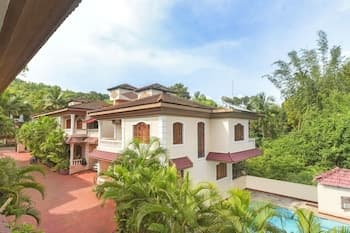 GuestHouser 4 BHK Villa 8209