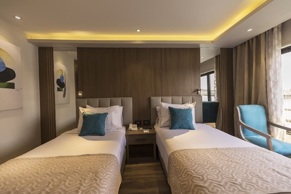 MS Semiramis II Nile Cruise, from Luxor or Aswan