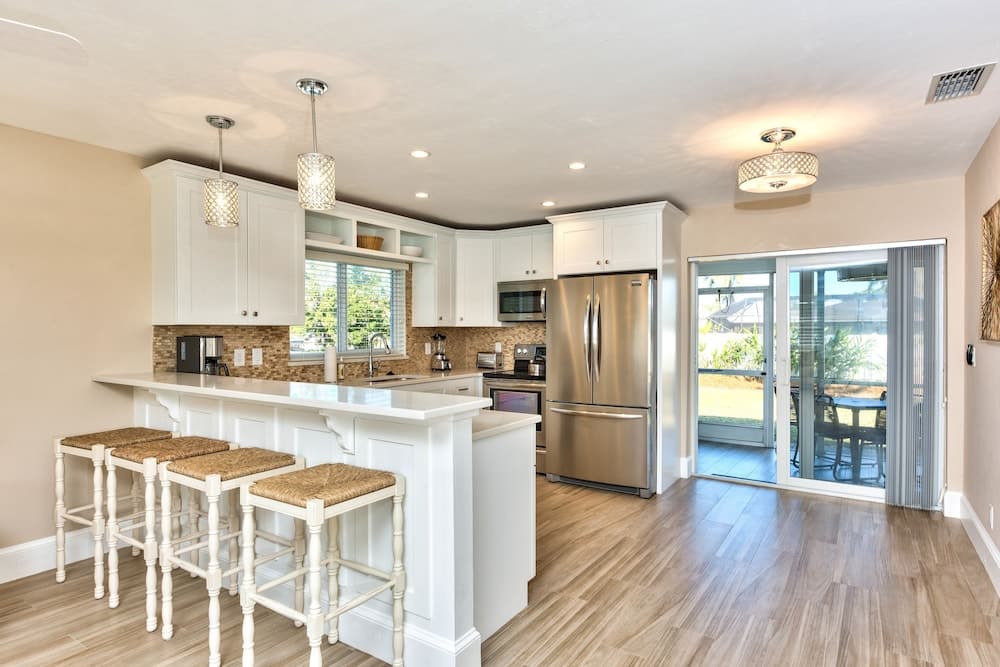 Avola  Vacation Rental by NFVH