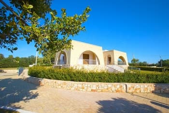 Residence Magic Sea Vacation Torre Pali