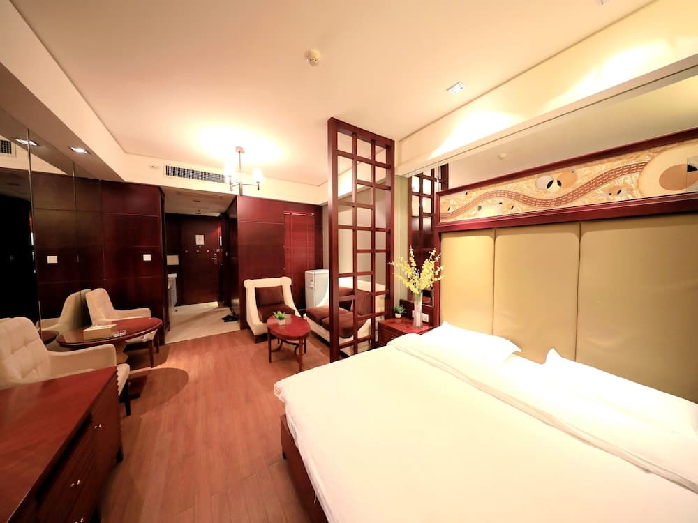 Nanchang Honggutan Taili Apartment