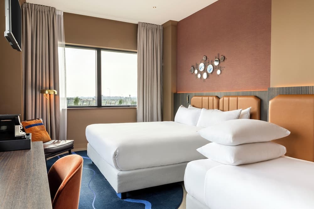 Corendon Urban Amsterdam Schiphol Airport Hotel