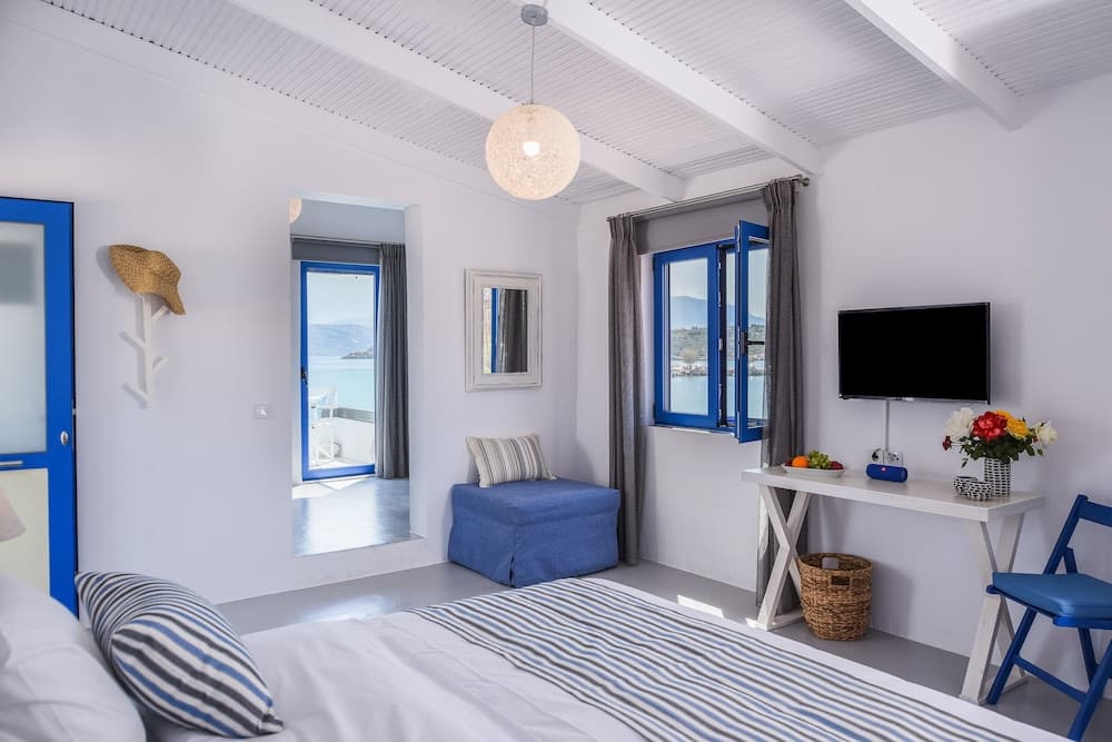 Casa Limnionari Beach House