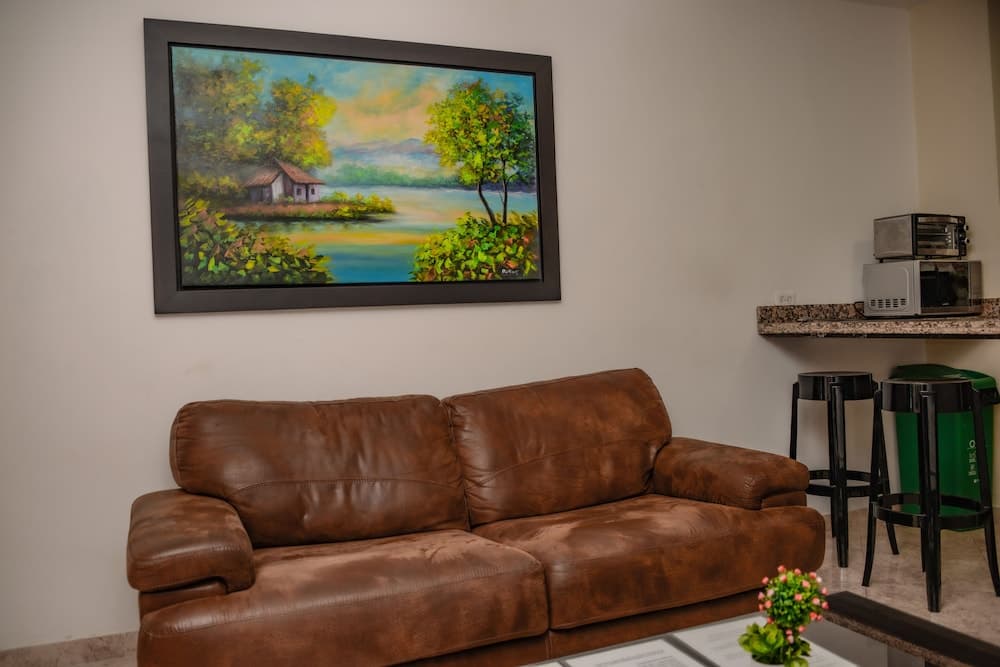 The 9's Aparta Hotel