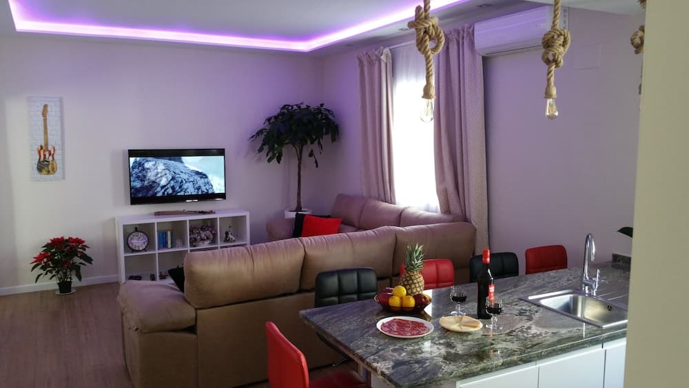 New Flat Close Beach