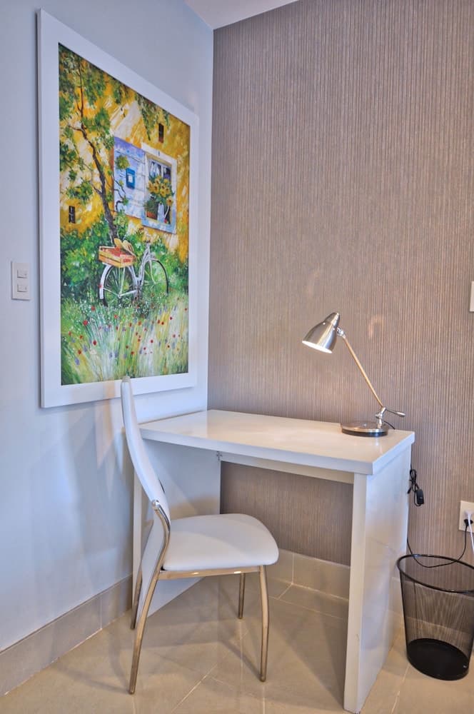 The Wind Resort - Tropical Hillside Escape