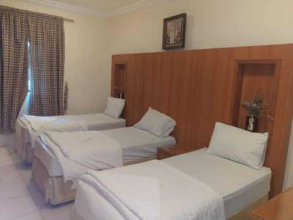 Aayan Al Shisha Hotel