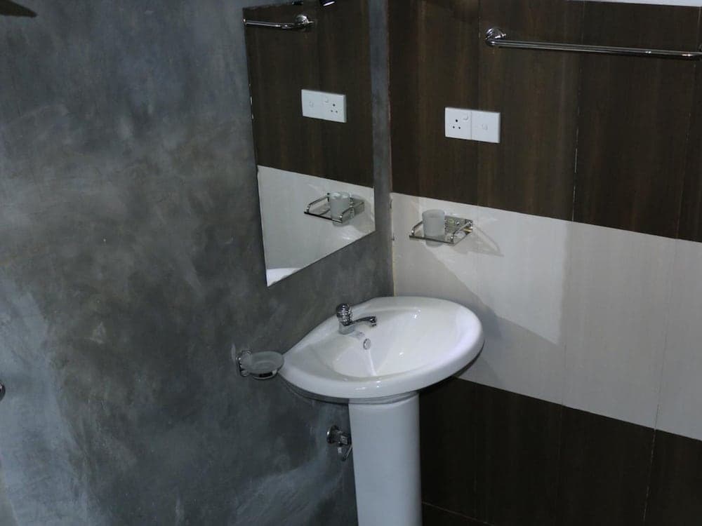 Sasen villas - Polhena Beach