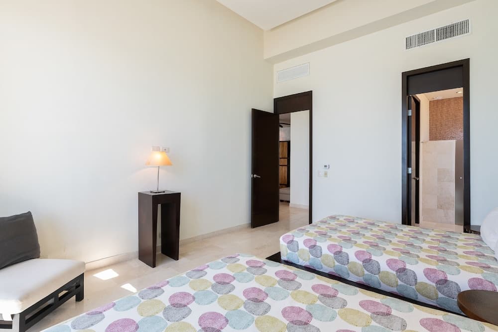 Encanto Living 1201 -4BR by Kivoya