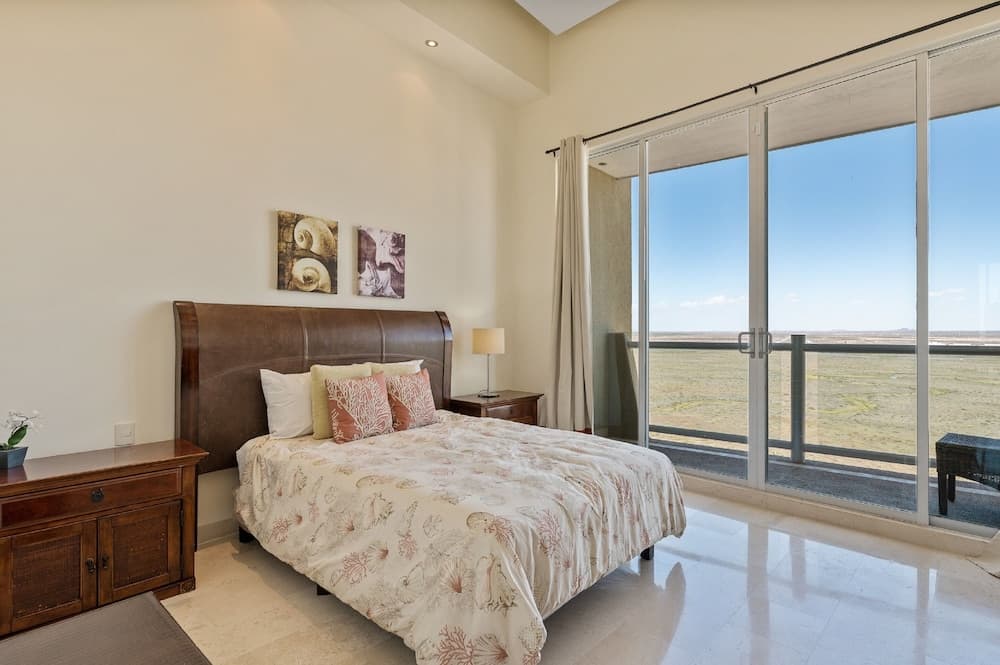 Encanto Living 1202 -4BR by Kivoya