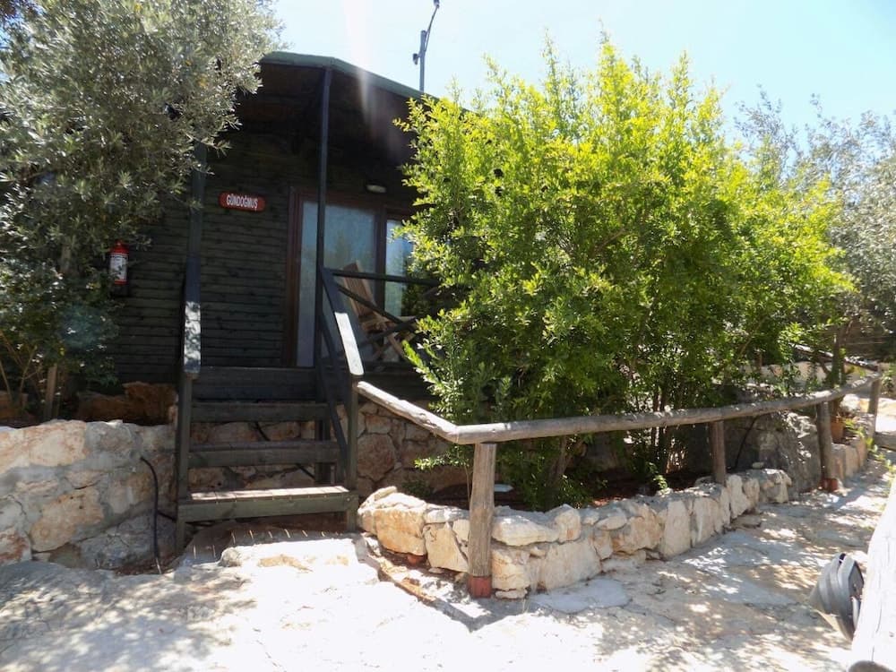 Nuri's Beach Bungalow