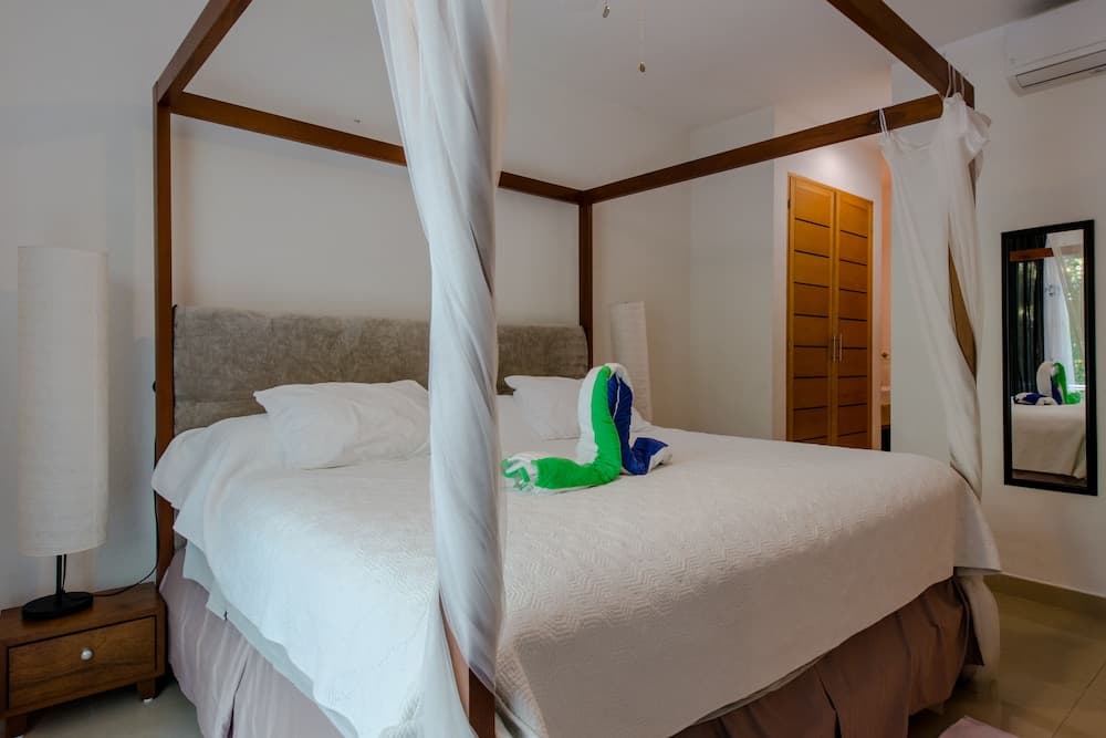 Rioja Playacar by ChezPlaya