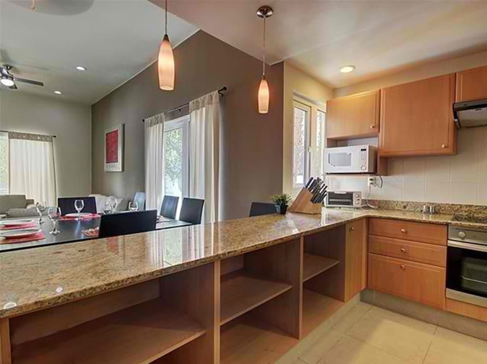 Palmar del Sol Condominium by ChezPlaya