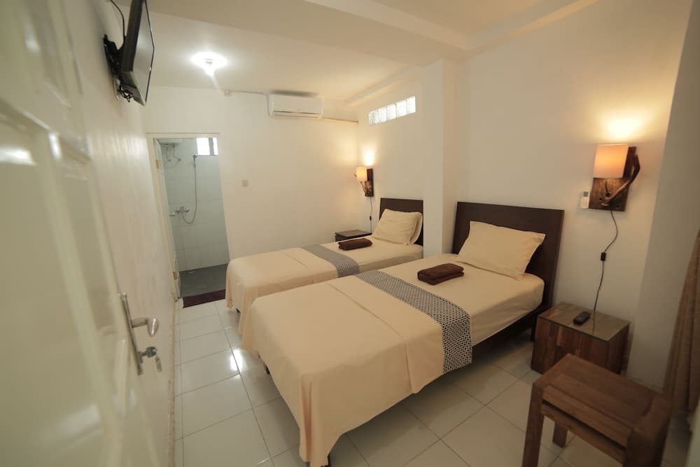 Watusaman Homestay By The Grand Java