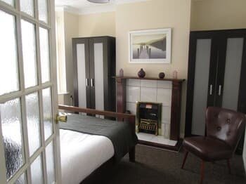 Huku Kwetu - Milton House