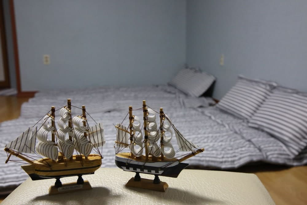 Starlight Ocean Pension