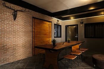 Bed & Ink Hostel Koh Tao