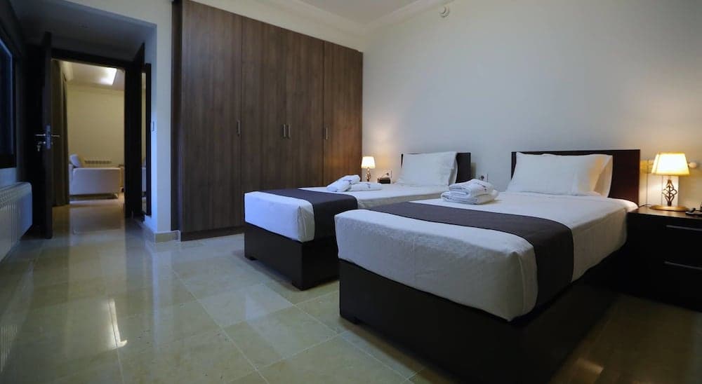 Green Lake Hotel - Jezzine