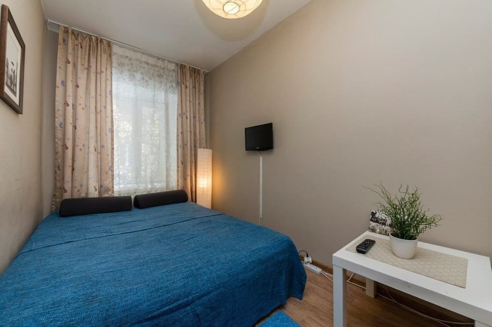 Mishel on Griboedova