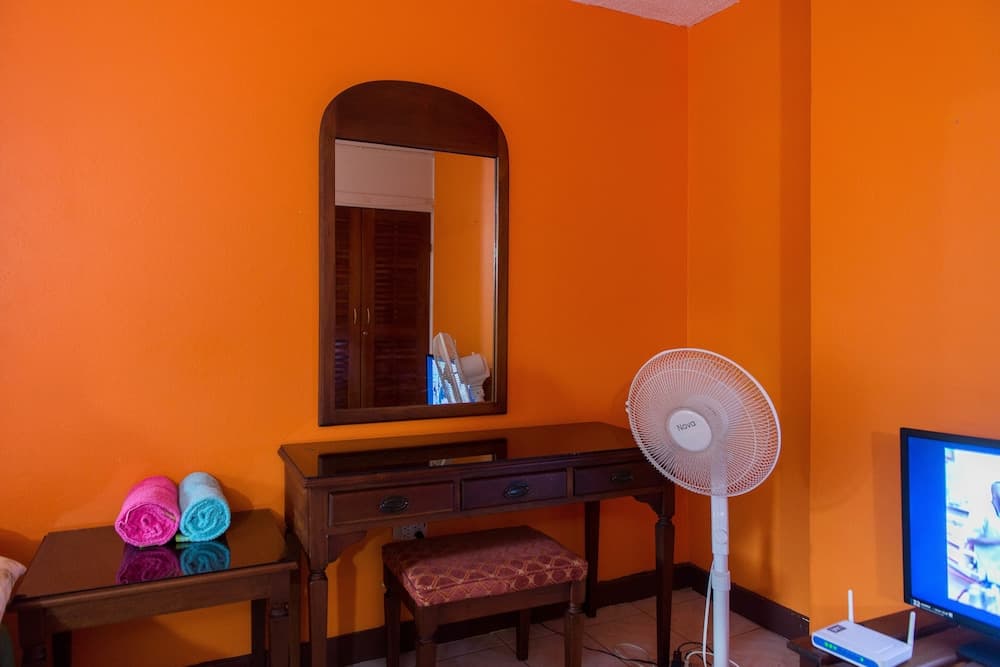 Sundreamer Beach Studio at Turtle Towers