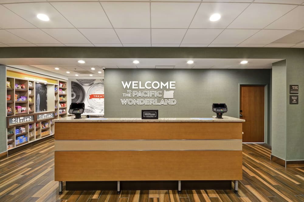 Hampton Inn &  Suites Grants Pass