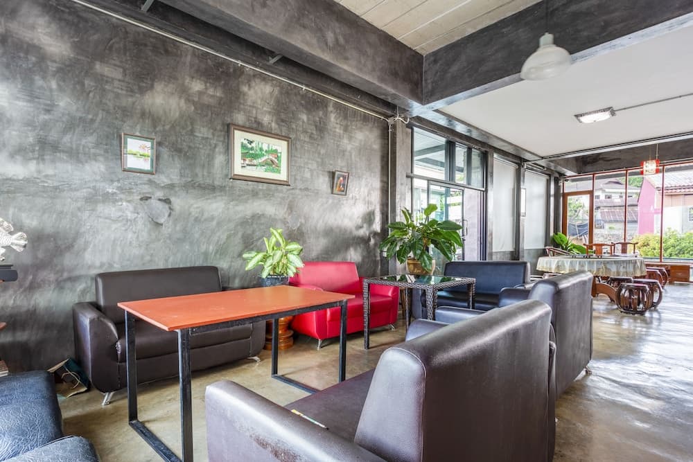 OYO 1012 Vintage Home