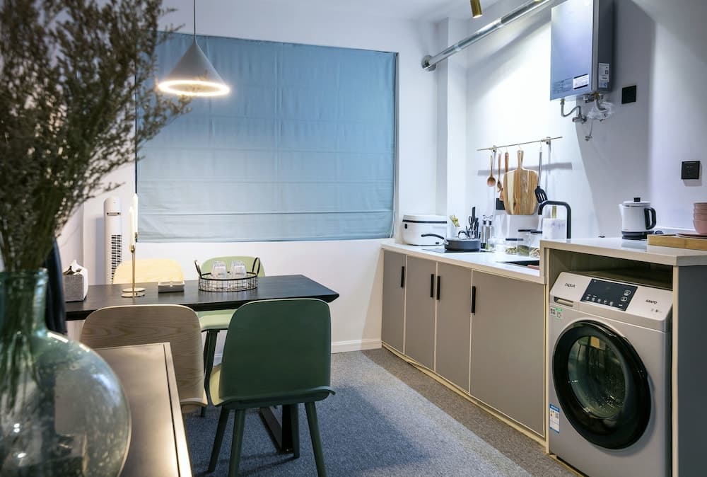 Zhigao West Lake Apartment Xifuju