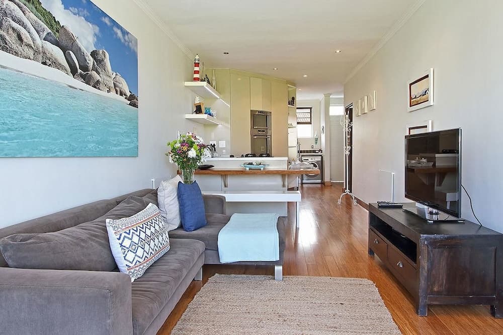 Vredenhof Self Catering Apartment