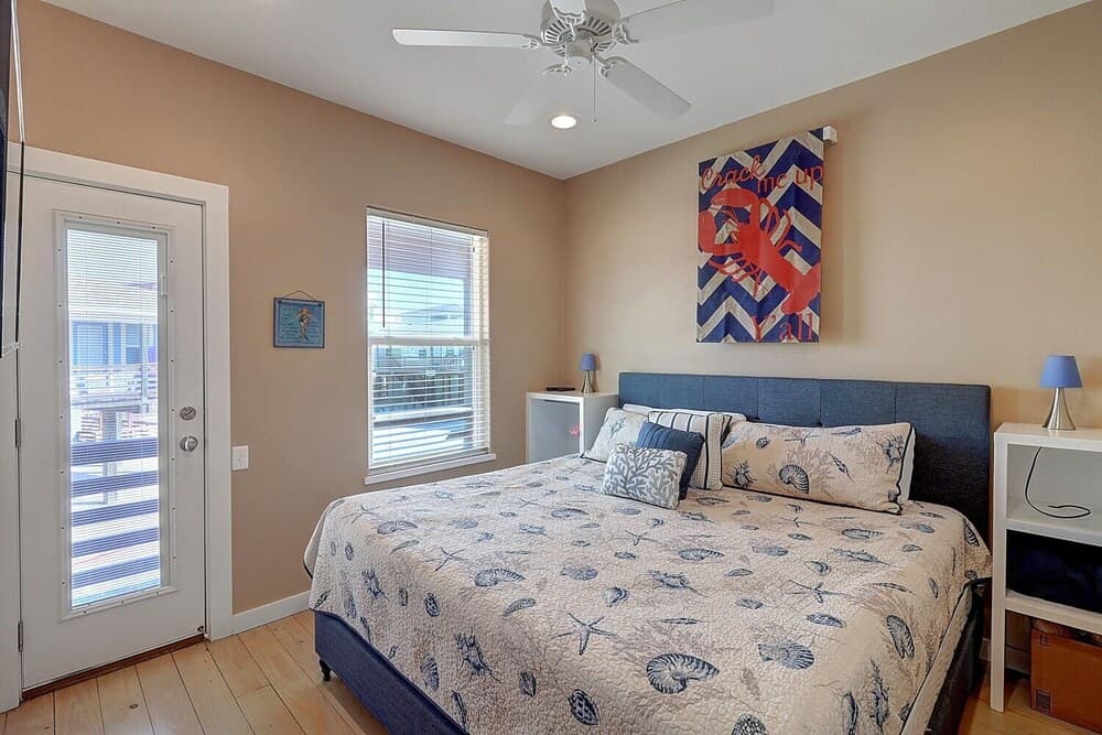 Cherry On Top Ov27 4 Bedroom Home by Redawning