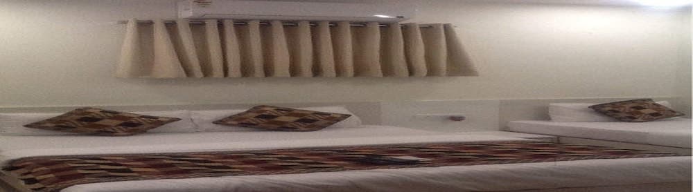 Room Maangta 133 - Kurla West