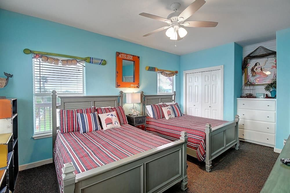 Coral Cabana Mr141 3 Bedroom Home by Redawning