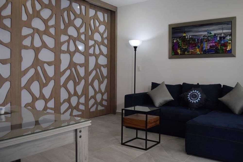 Amazing and Modern 1BR by Happy Address