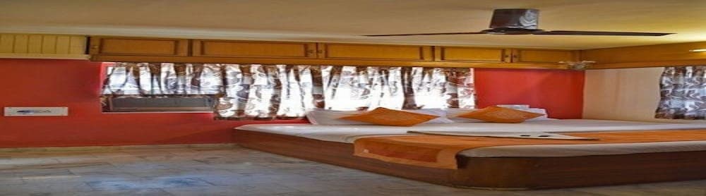 Room Maangta 111 - Andheri East