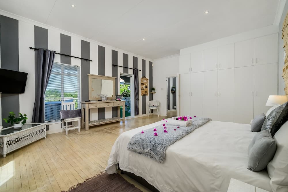 302 On Old Seaview Road Chelsea