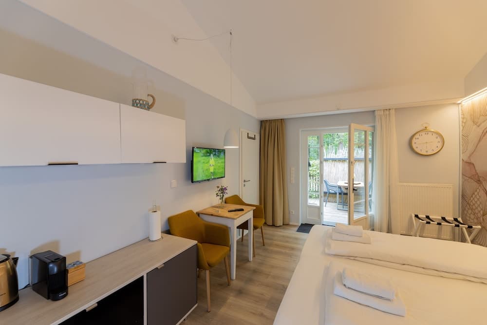 Little Suite Apartments