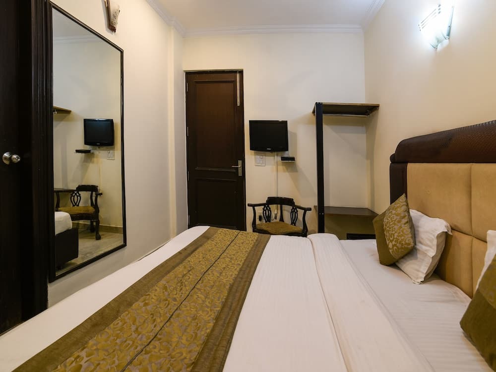 OYO 1768 Home Stay The Divine Home