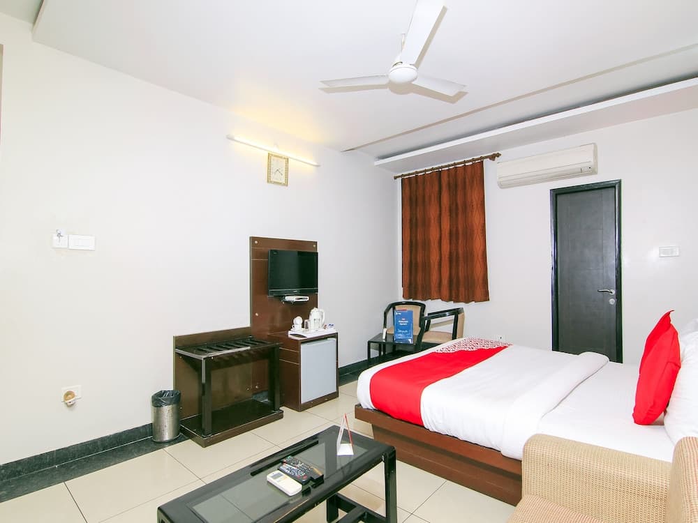 OYO 14016 Stay Inn International