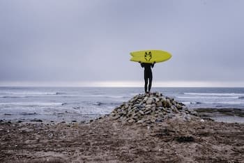 Salty Jackal Backpackers & Surf Camp