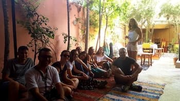 Hostel Villa Red City